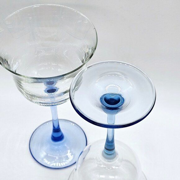 Americana Light Blue Cristal D'Arques Crystal Wine Glasses 7" flared Luminarc - Picture 5 of 9